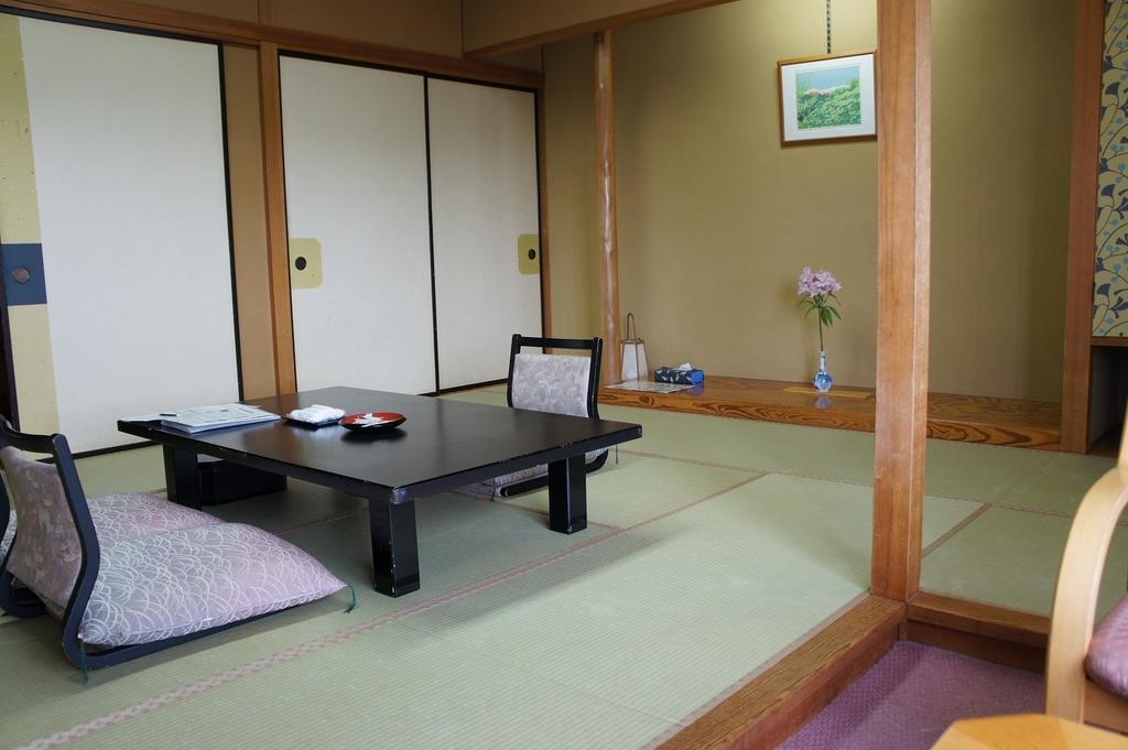 Minoya Hotel Yahiko Room photo